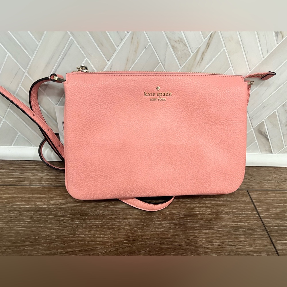 Kate Spade Leila Triple Gusset Crossbody Bag Peachy Rose Pink - Picture 2 of 12